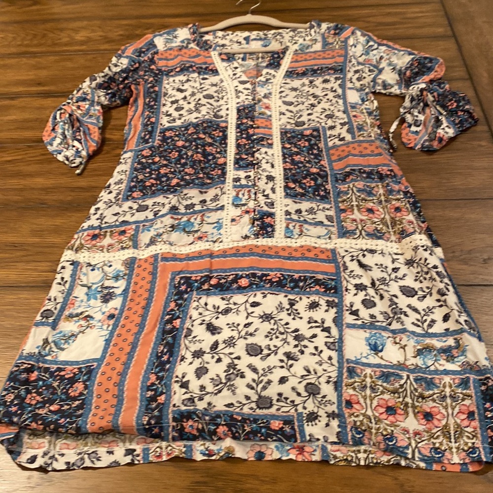 Studio F mini dress size 6